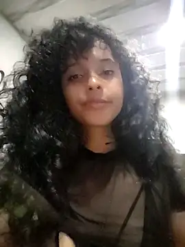 Lucybell_26's Live XXX Chat