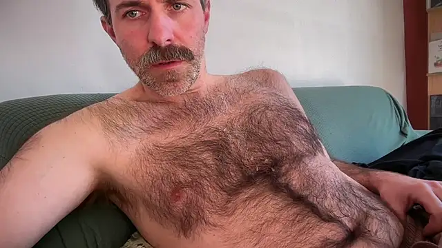 Brianjonest Adlı Modelin Web Kamerası Şovu