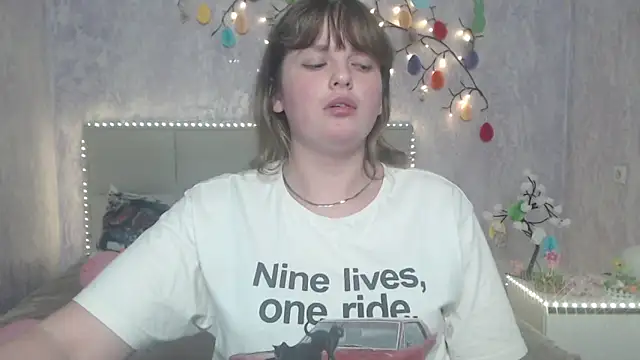 StaceyLexのライブXXXチャット