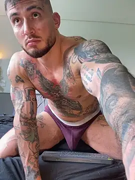 Chatroom XXX en direct de DimitriSullivan_