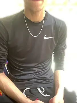 Plxyboi69 webkamerás műsora