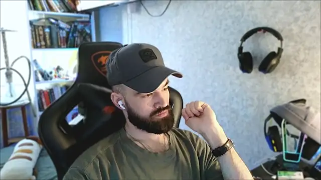 _Mostly_n Live XXX chat