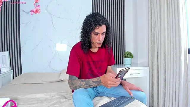 Chat XXX en directo de JackAndRosse_