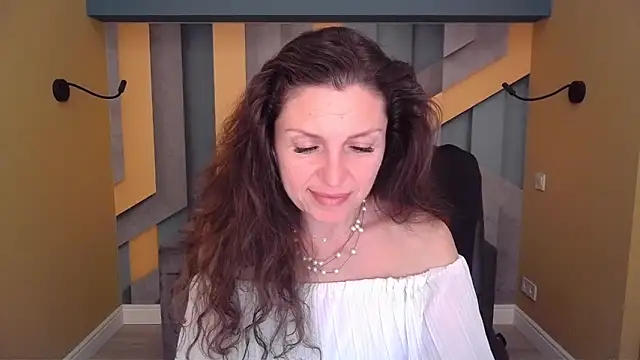 EllaLong Chat XXX live