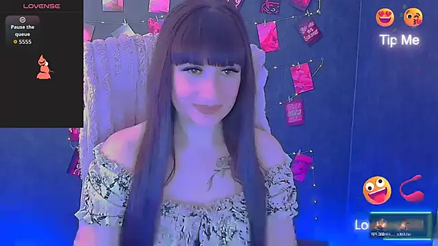 Violla_My Live XXX-chat