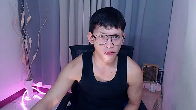 pinkcock_froi2305 Show in webcam