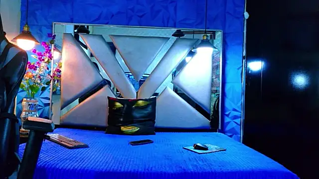 Oliver_Jamees – Live XXX-chat