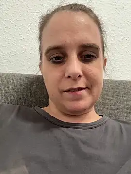 Chantalee Show in webcam