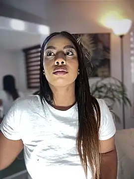 _caroline_jackson_のウェブカメラショー