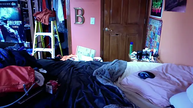 Teddy4420: вебкам-шоу