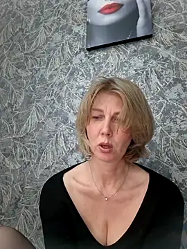 แชท XXX สดของ stellahere8