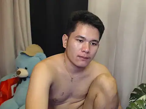 master_levi 即時 XXX 聊天