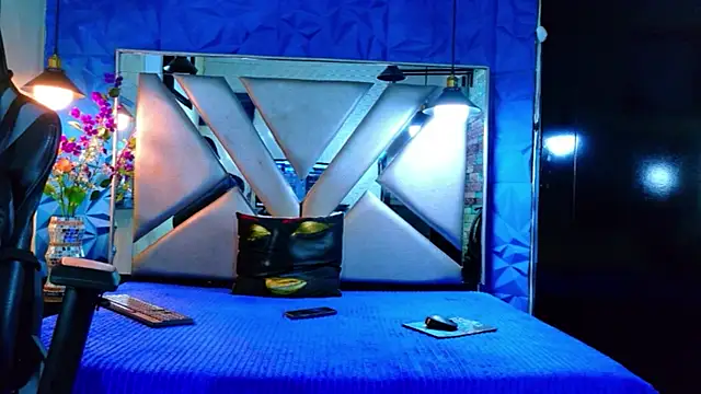 Oliver_Jamees: απευθείας συνομιλία ΧΧΧ