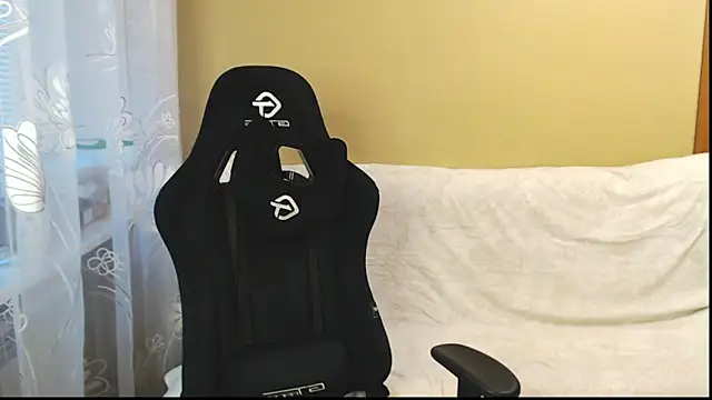 Effy__Stoner Chat XXX live