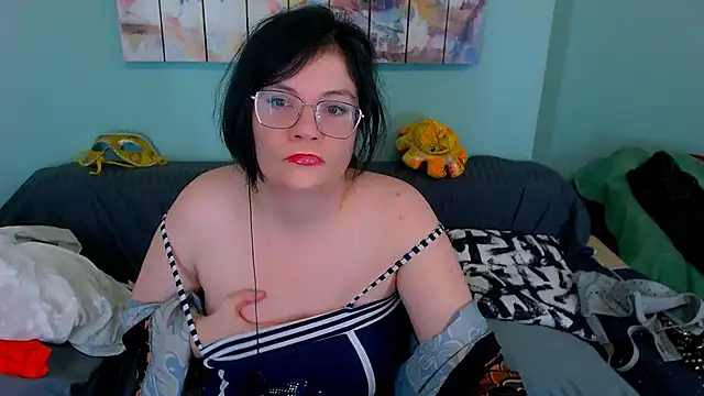 EverlyRays' Live XXX Chat