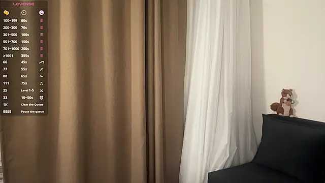 Ur_neighbor_Kira's Live XXX Chat