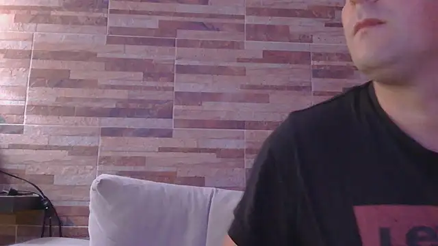 Pokazy przed kamerką – lustonfan