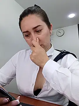 دردشة suzy-111 الجنسية المباشرة