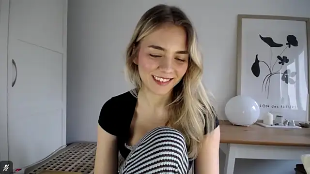 AmyDelightのライブXXXチャット