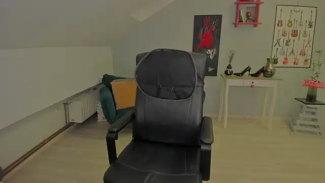 MistressDarrahのライブXXXチャット