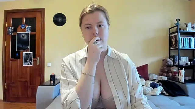 LillyDeppのライブXXXチャット