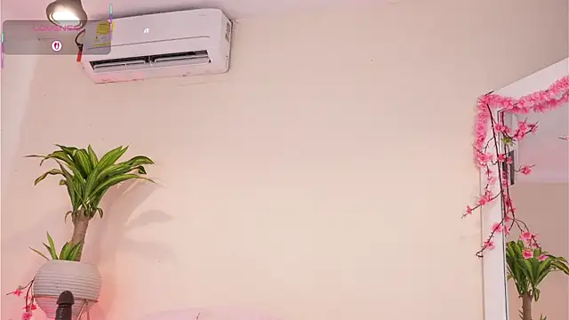 แชท XXX สดของ mili_moon_