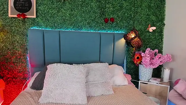 XXX chat uživo modela Linagh_