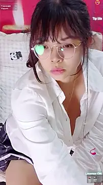 XXX chat uživo modela Maomilove1