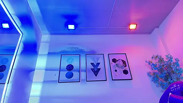 XXX chat uživo modela Maddie_T18