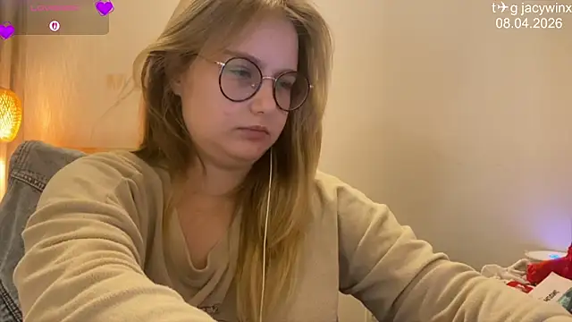 JacyWinslatのライブXXXチャット