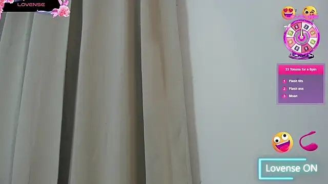 Juicy_Maya: онлайн-секс-чат