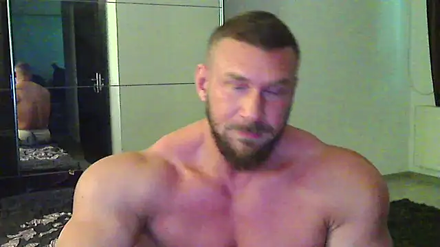 muscularkevin's Webcam Show