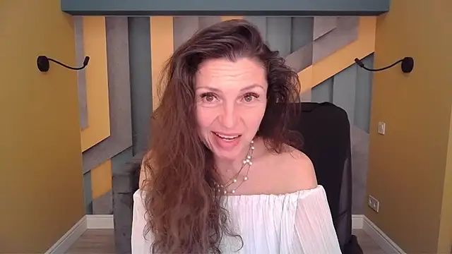 Chat +18 de EllaLong ao vivo