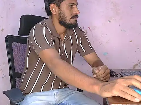 HotXKrish's Live XXX Chat