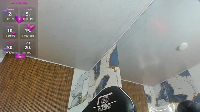 Chat XXX Live Alyce_tay1