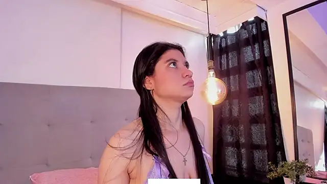 Czat XXX na żywo – LindaCatalina_