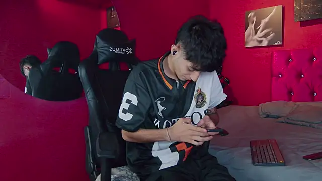 Chat XXX Live Martony_Storm