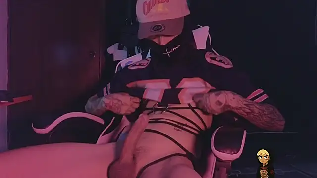 Вебкам-шоу AcidMilo