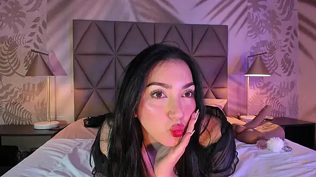 Pokazy przed kamerką – LIAH_IZUMI