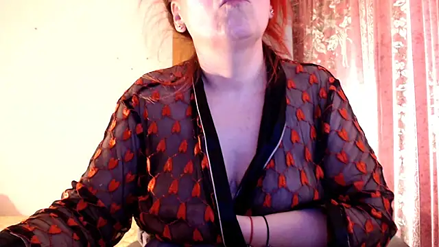 Chat XXX ao vivo de NymphoQueenn