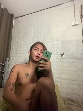 lexiefucker69 即時 XXX 聊天