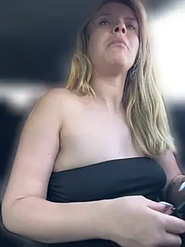 XXX chat uživo modela AnastasiaAniess