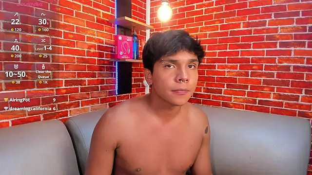 Thiago_Kozak Webcamshow