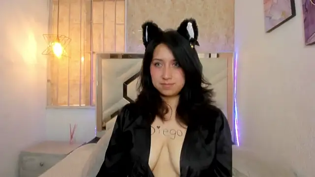 Emma_Velkan Chat XXX live