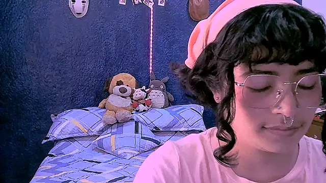 Czat XXX na żywo – NinaYellow