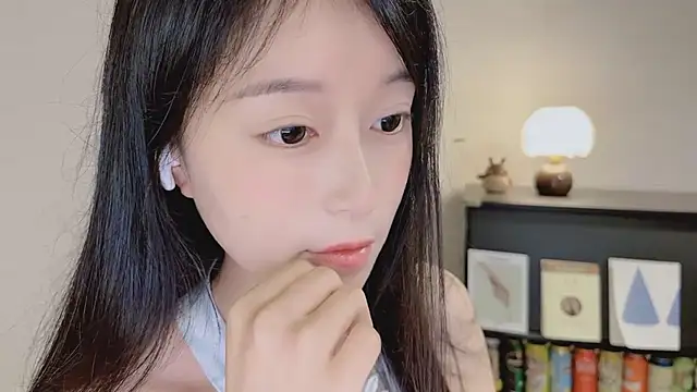 Onechestnut 网络视讯表演