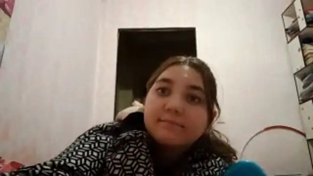 Chat +18 de JanineThielman ao vivo