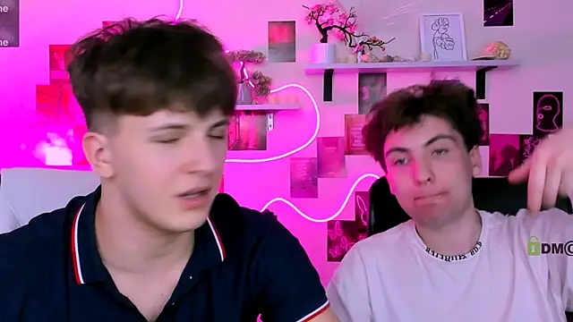 Вебкам-шоу travis_wolf_