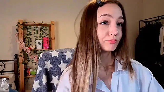 Онлайн чат XXX HoneyComfy