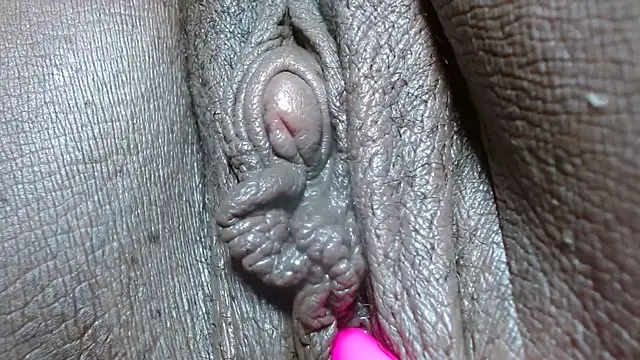 morenahott1's Live XXX Chat